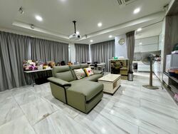 Huit (D26), Terrace #435742591